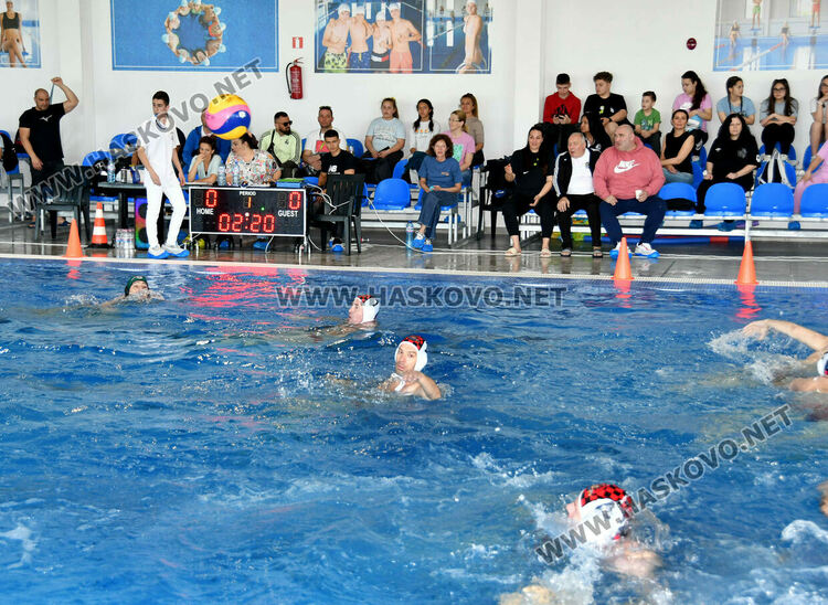 Хасково домакинства на атрактивен турнир по водна топка