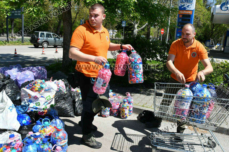 &bdquo;Капачки за бъдеще&ldquo; отново с кампания в Хасково