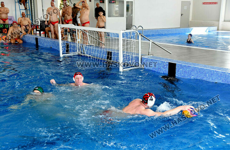 Хасково домакинства на атрактивен турнир по водна топка