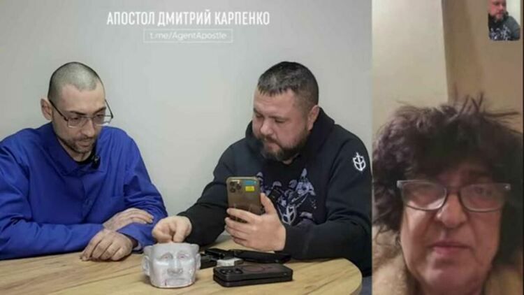 Дмитро Карпенко разговаря с българския наемник Цветан и с майка му.