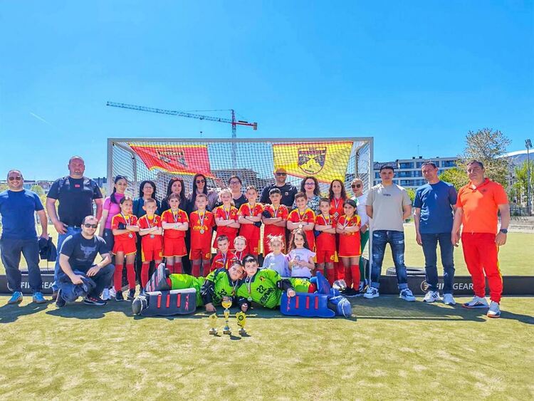 &bdquo;Мечките&ldquo; от Баните станаха вицешампиони на България при децата до 12 години