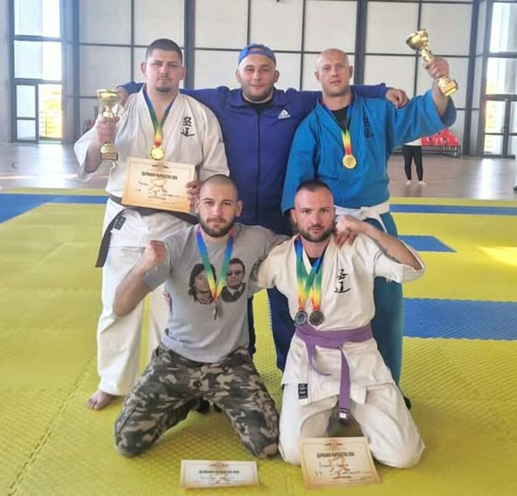 Две титли и още три отличия за състезателите на хасковския клуб по кудо