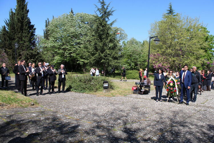 Димитровград отбеляза 67 години кончината на поета Пеньо Пенев