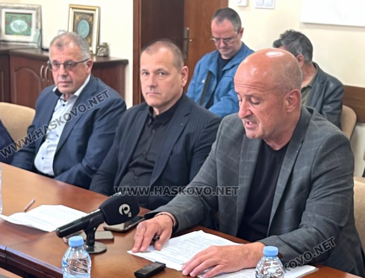 Петима загинаха на работните си места си места през 2025 година