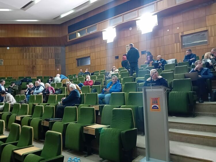 Общински съвет реши да бъдат назначени служители по чистота към кметствата в община Смолян