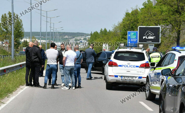 Стрелбата край Хасково заради покупко-продажба на луксозна кола