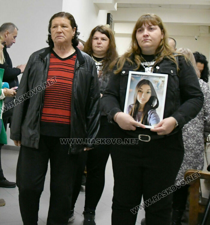 Иван Костов застана пред съда за убийството на Маги