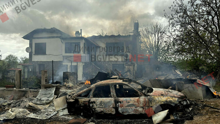 Пожар в село Крум остави 68-годишна жена без дом