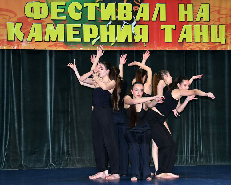 Русенски таланти вдигнаха Купата на кмета на танцовия фестивал в Хасково