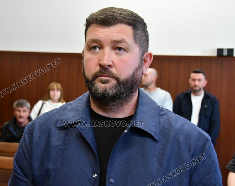 Шахин Халил