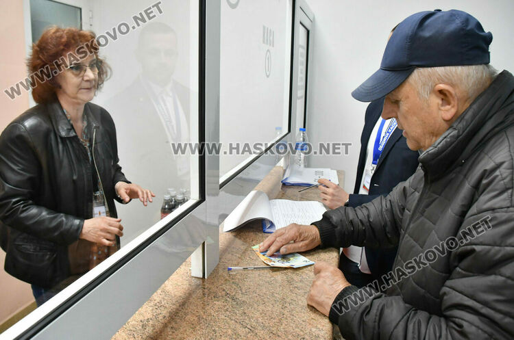 От 156 до 230 евро за участие в изборите, Община Хасково стартира плащанията