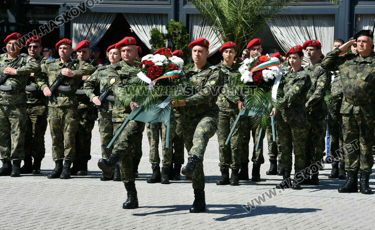В Хасково отслужиха тържествен молебен за успех на Българската армия