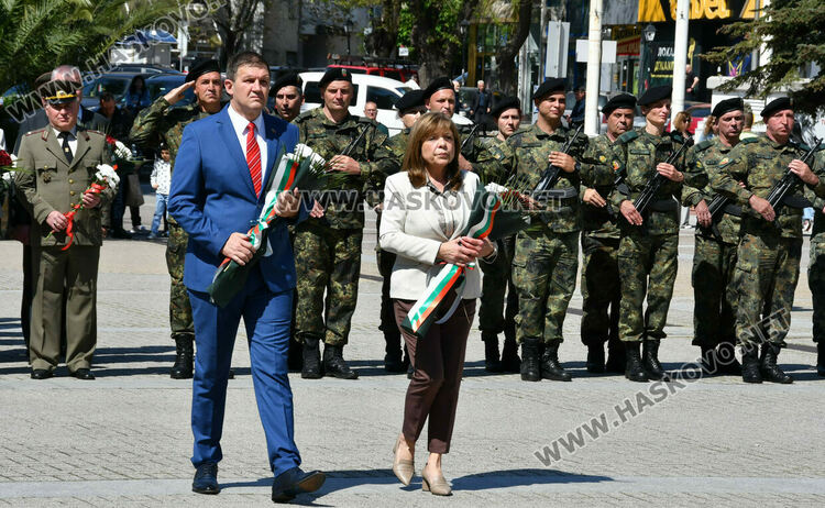 В Хасково отслужиха тържествен молебен за успех на Българската армия