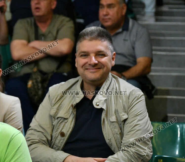 &bdquo;Хасково&ldquo; е шампион в регион &bdquo;Запад&ldquo; след втори успех над &bdquo;Видабаскет&ldquo;