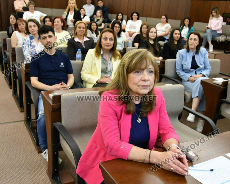 Хасково инвестира в идеи: Нова програма предлага финансиране до 20 000 евро за предприемачи