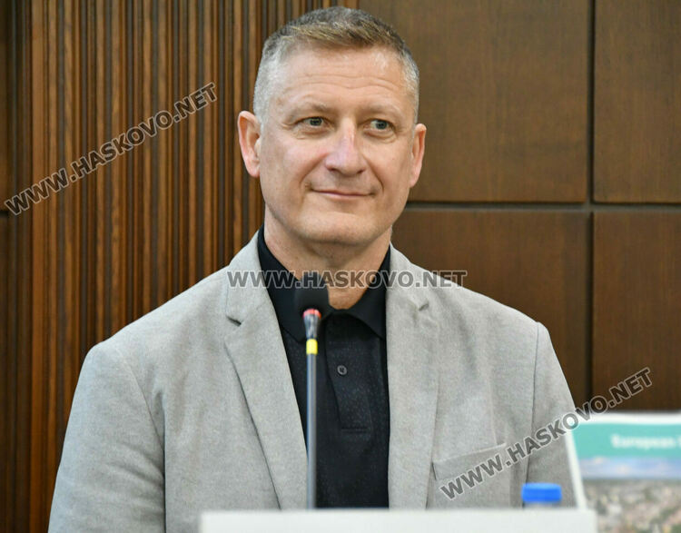 Хасково инвестира в идеи: Нова програма предлага финансиране до 20 000 евро за предприемачи