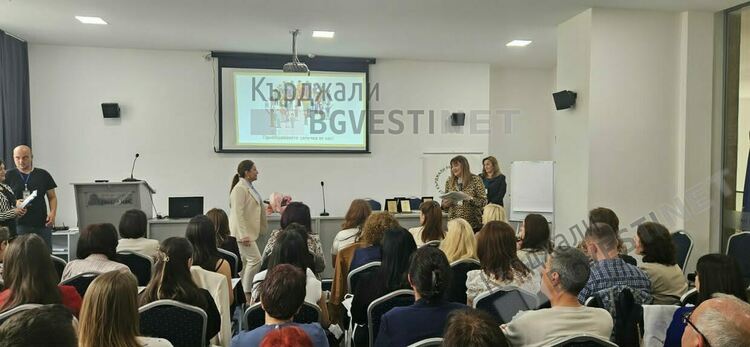 Отбелязаха 20 години ресурсно подпомагане в образованието в област Кърджали