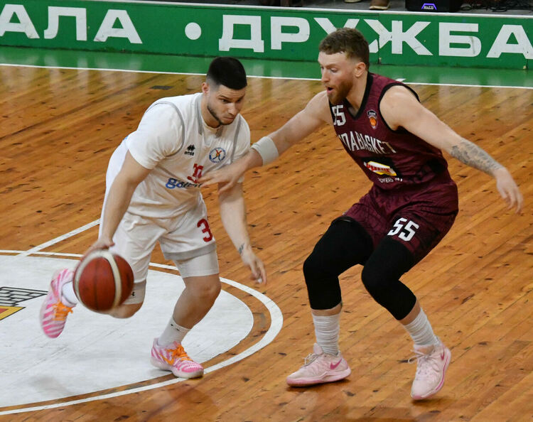 Баскетболистите на &bdquo;Хасково&ldquo; са на финал в &bdquo;А&ldquo; група