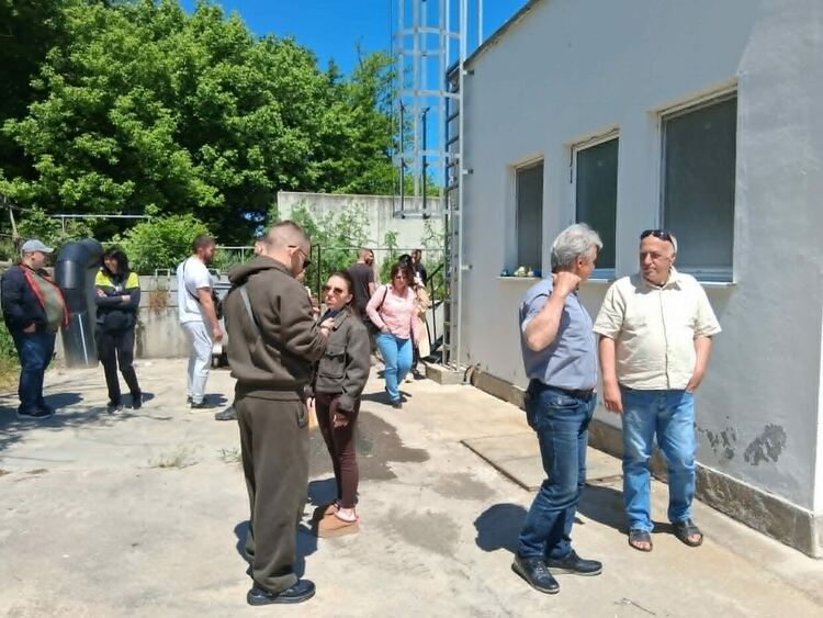 Бъдещи ВиК инженери от УАСГ почерпиха опит на терен в пречиствателната станция в Хасково