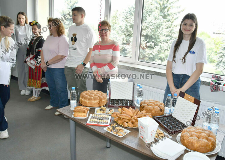 ФСГ &bdquo;Атанас Буров&ldquo; модернизира обучението си с нов СТЕМ център