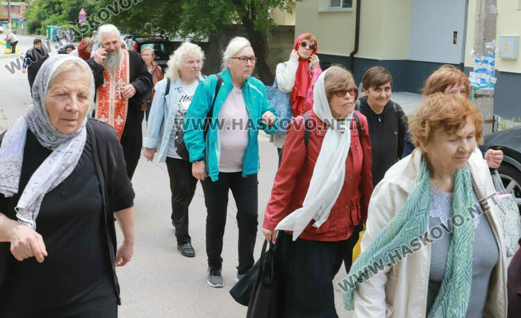 Хасково почете Спасовден с водосвет и шествие до параклиса в парк &bdquo;Ямача&ldquo;