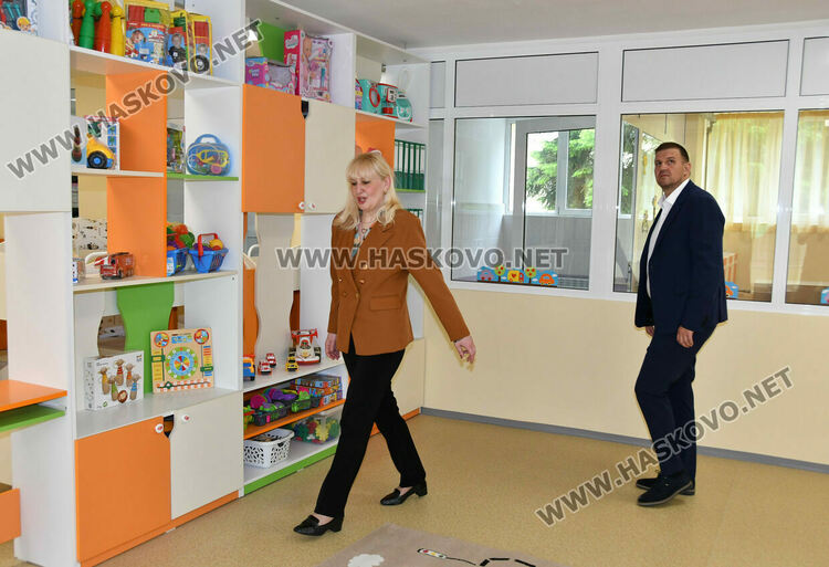 Откриха напълно обновената детска градина &bdquo;Иглика&ldquo; в Хасково 