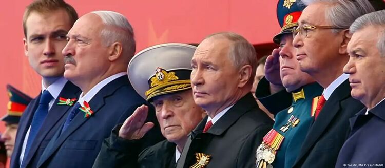 Путин по време на парада за 9 май в Москва (2026 г.)