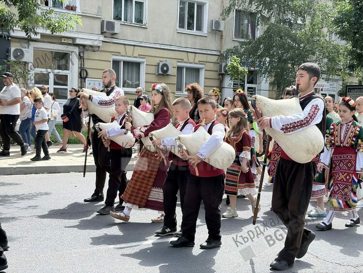 Кърджали отбеляза тържествено 24-ти май /снимки/