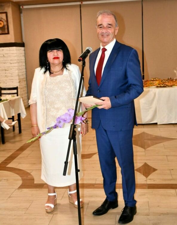 Връчиха наградите &bdquo;Учител на годината&ldquo; в Асеновград