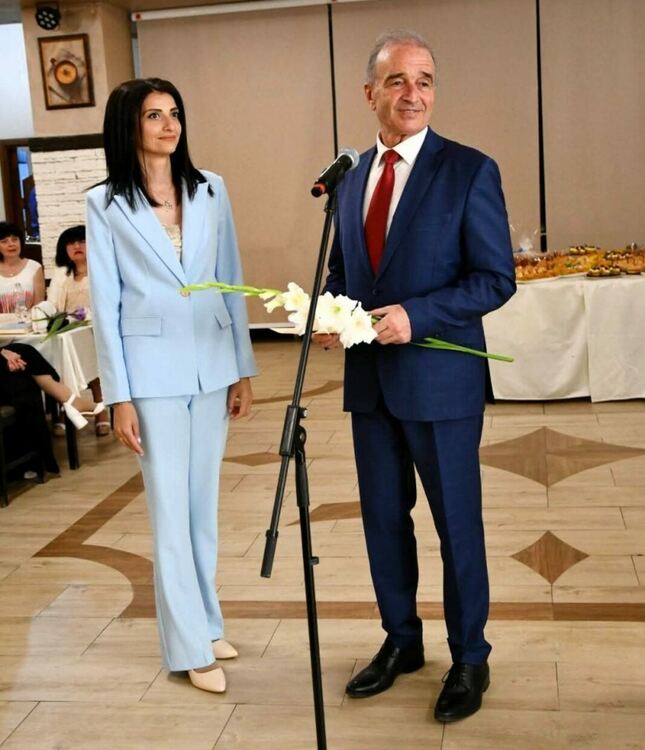 Връчиха наградите &bdquo;Учител на годината&ldquo; в Асеновград
