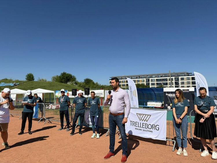 За девета поредна година бе открит лекоатлетическият турнир &bdquo;Trelleborg и децата на Перник&ldquo;