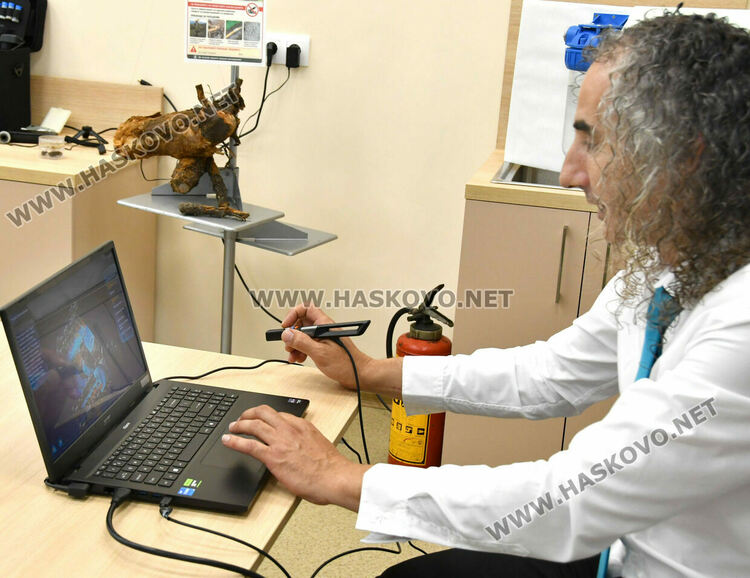 Високотехнологичен STEM център откриха в ПГТАТ &bdquo;Н.Й. Вапцаров&ldquo; в Хасково 