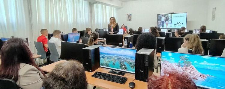 Славейковци с нов STEM център