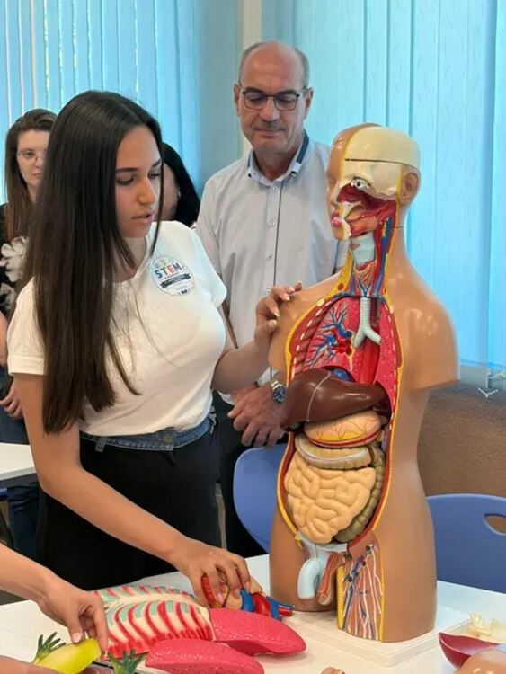 Официално откриха нов STEM център в СУ &bdquo;Желязко Терпешев&ldquo; в Любимец