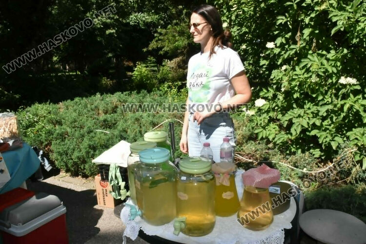 И днес подаваме ръка на Христо, Мирослав и Алекс