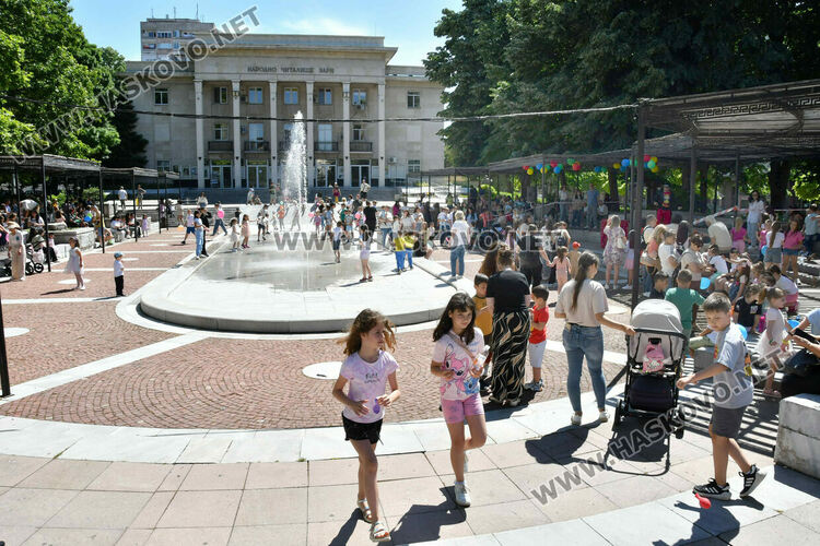 Хасково празнува Деня на детето с игри, музика и творчески прояви