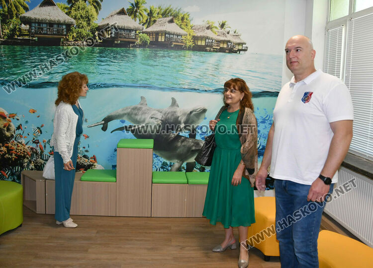 ПГМЕТ &bdquo;Стойчо и Кица Марчеви&ldquo; в Хасково откри модерен СТЕМ център за патронния си празник