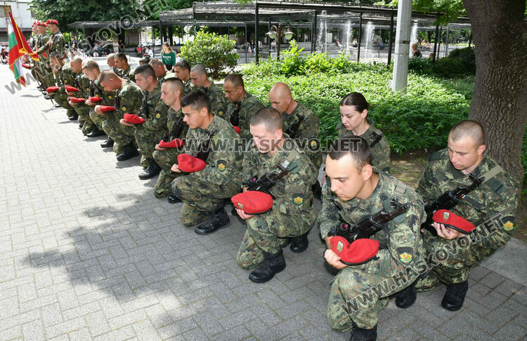Хасково сведе глава пред подвига на Ботев и героите, загинали за свободата на България