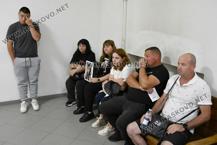 Разпитват 13 свидетели по делото за убийството на Маги, обвиняемият Иван ще говори последен
