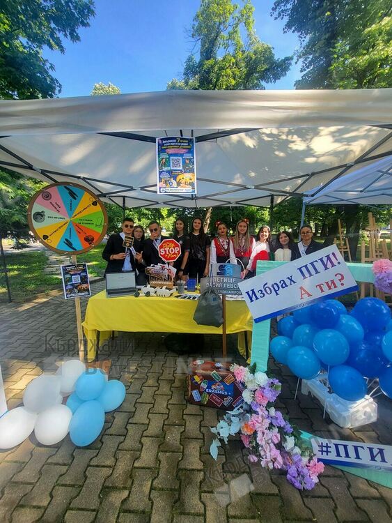 Професионалните гимназии в региона представиха професии и възможности,интересът бе голям