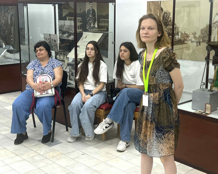 Преподаватели от Историческия факултет на СУ &bdquo;Св. Кл. Охридски&ldquo; се срещнаха с ученици от Хасково