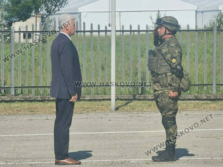 1500 бойци и 420 машини тренират ответен удар в учението &bdquo;STRIKE BACK 26&ldquo;