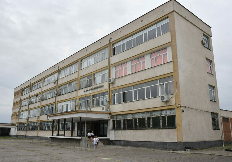 Празник на таланта и толерантността събра ученици и родители в ОУ &bdquo;Любен Каравелов&ldquo; в Узунджово