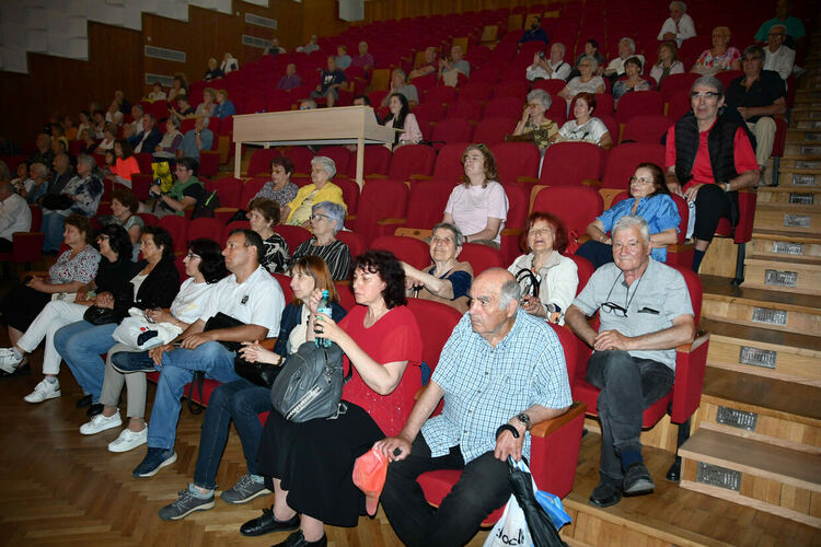 Започна XXV Национален конкурс-фестивал &bdquo;С песните на Ари&ldquo; в Хасково