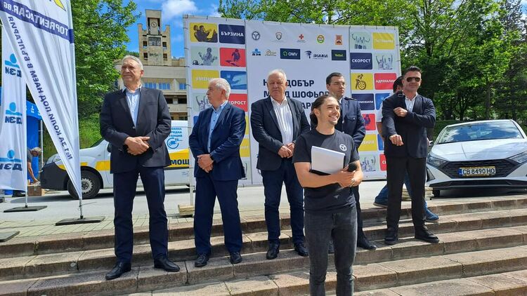 Най-добрите млади шофьори на България премерват сили в Смолян (Галерия) 