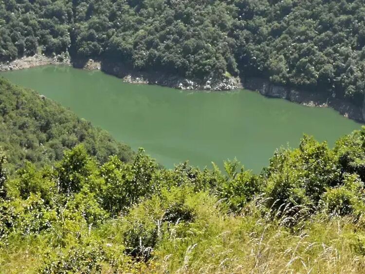 Повишено внимание край река Въча заради изпускане на водни количества от язовир &bdquo;Тешел&ldquo;