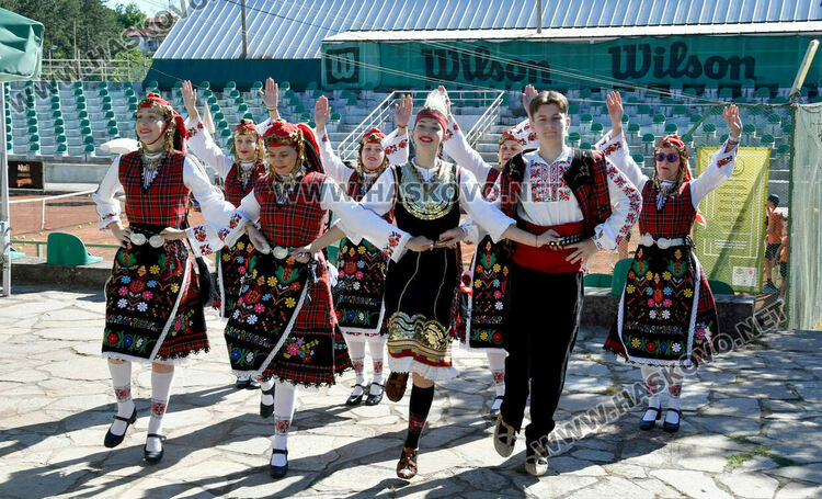 Звездно откриха тенис турнира с награден фонд 40 000 долара