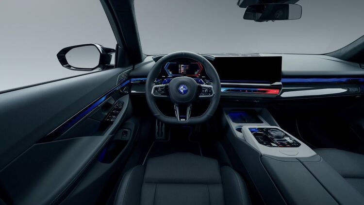 Bovensiepen 05 GT прилича на обикновено BMW, но е суперкомби с 800 &bdquo;коня&ldquo; и 1100Nm