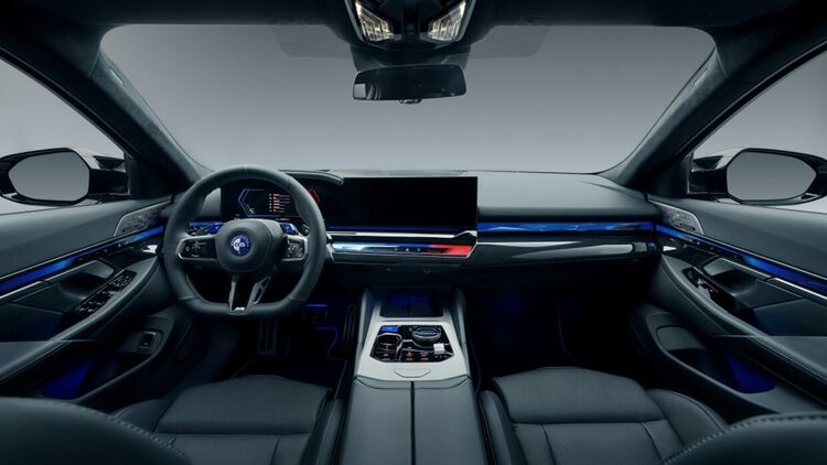 Bovensiepen 05 GT прилича на обикновено BMW, но е суперкомби с 800 &bdquo;коня&ldquo; и 1100Nm