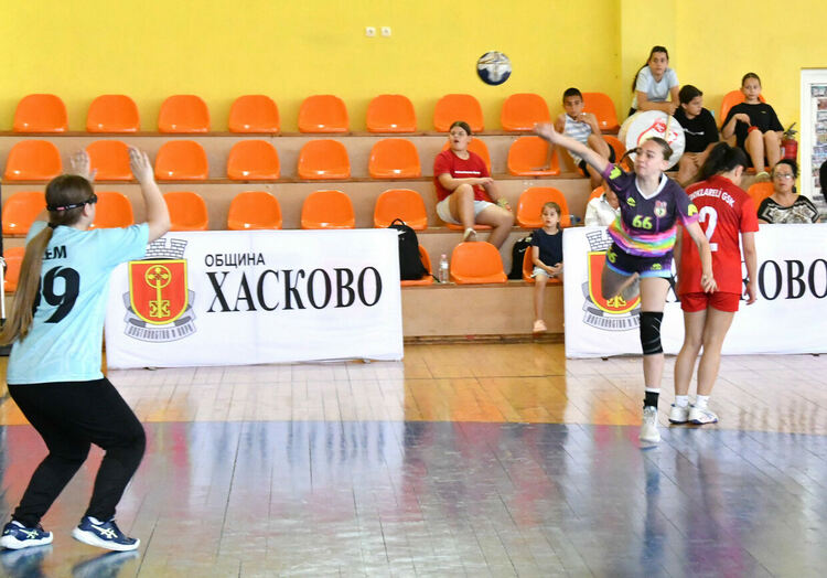 Хандбалистките от Къркларели с втори успех в Хасково